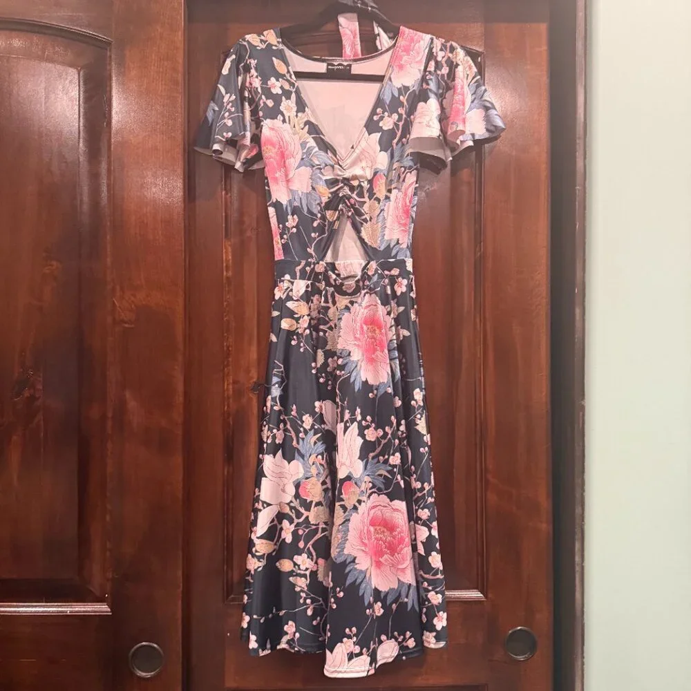 Blackmilk Rio Dress in - Picture 6 of 9
